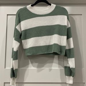 Hollister cropped sweater